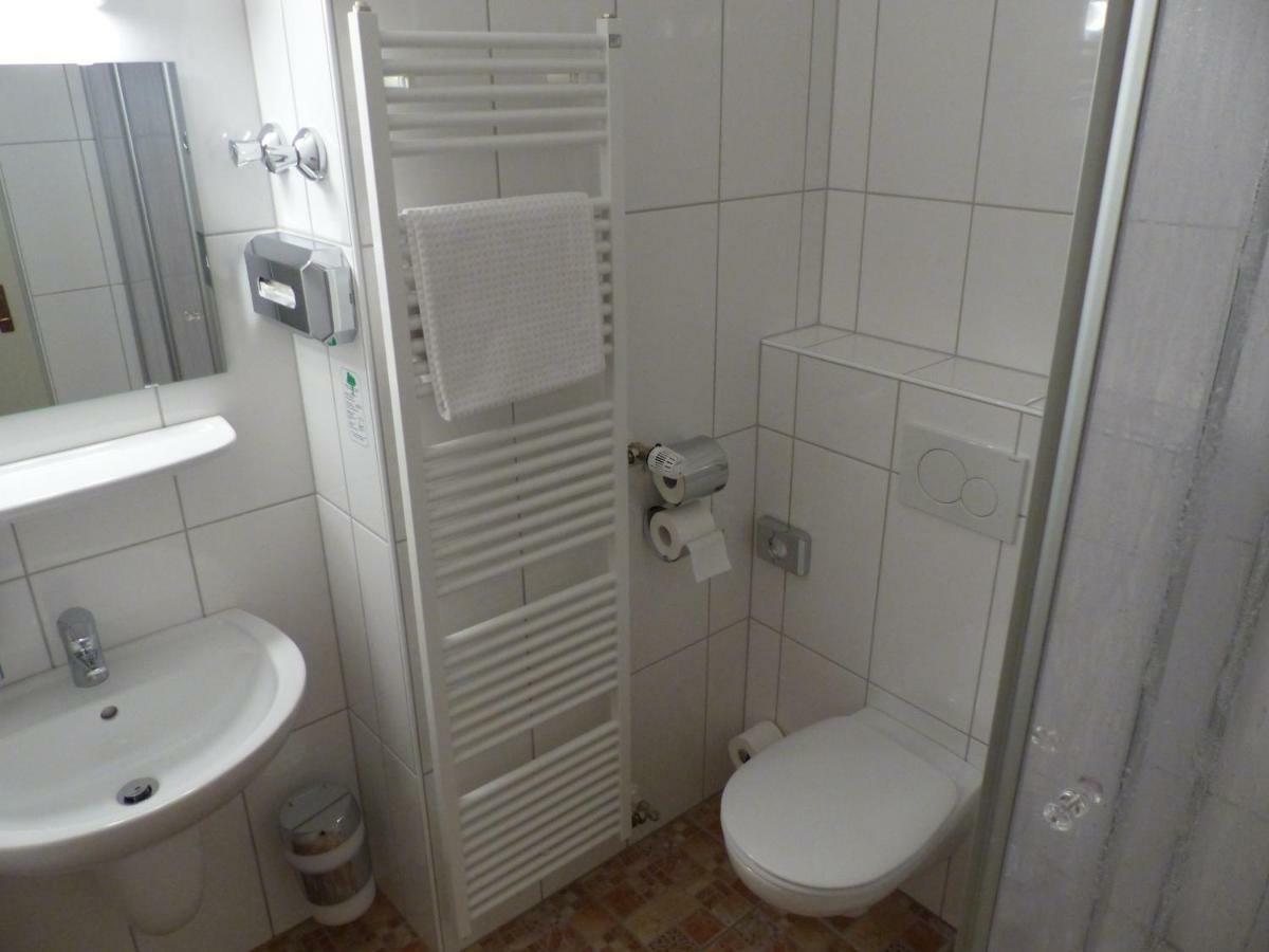Am Düsseldorfer Platz 3* Ratingen